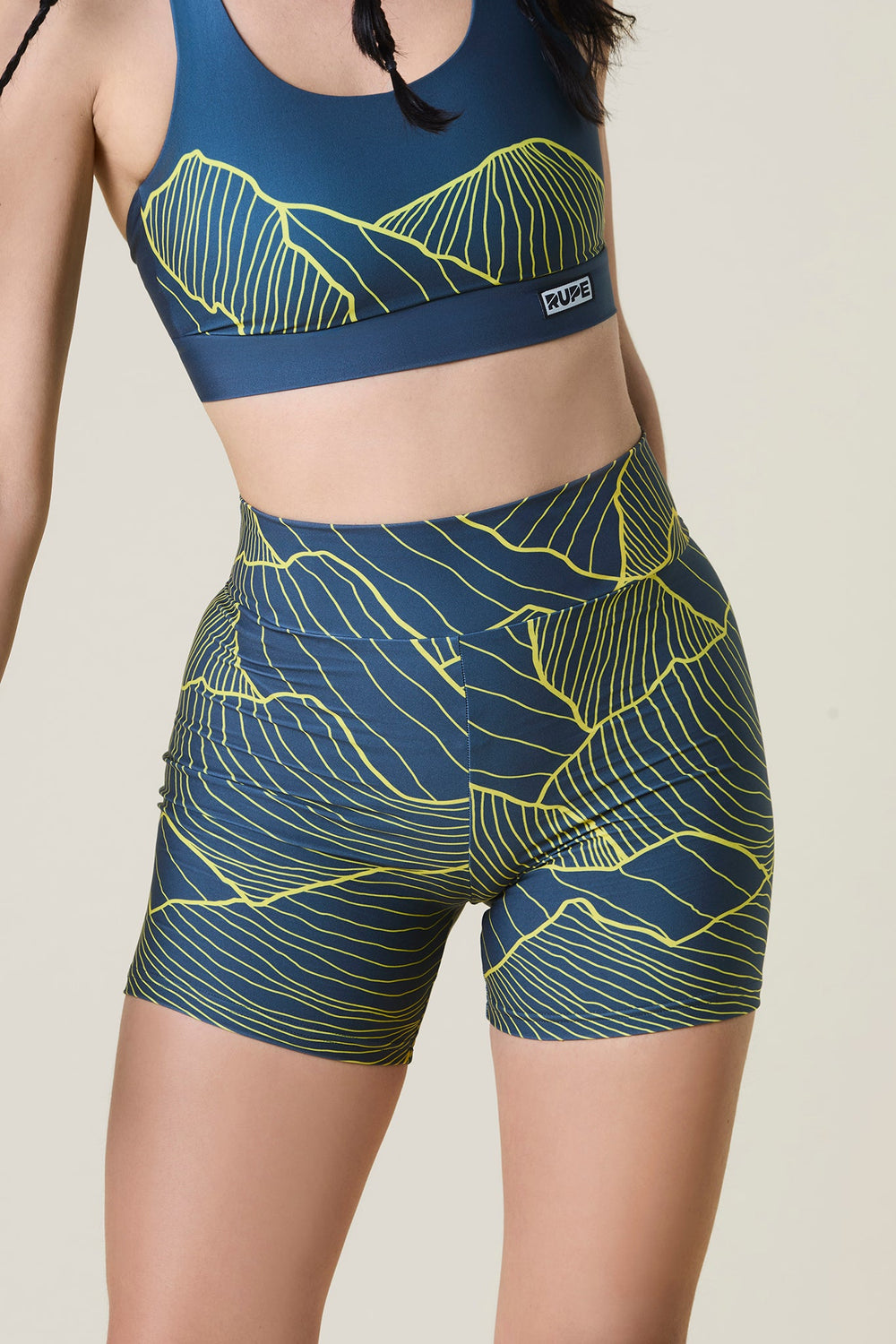 Set Active Mountain - 2 Shorts da donna